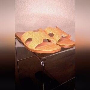 a new day Womens Nina Raffia H-Band Slide Sandals Beige